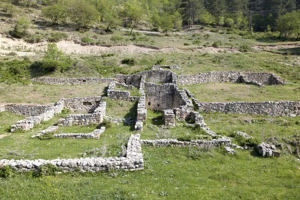 Starých ruin, Černá Hora — Stock fotografie