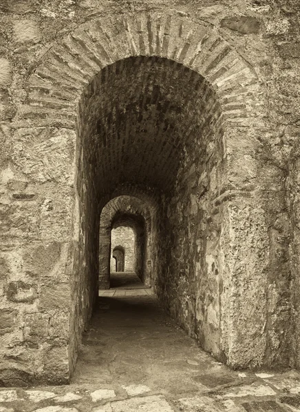 Old archway in sepia tone — Stock Photo, Image