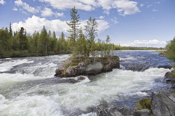 Cataract Padun on Umba river — Stock Photo, Image