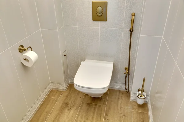 Bílá moderní Toaleta — Stock fotografie