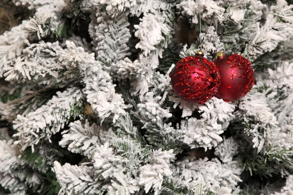 Two red balls — Stock Photo, Image