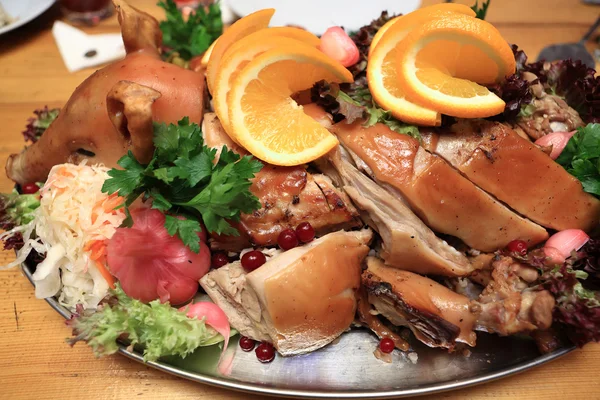 Cerdo asado con verduras — Foto de Stock