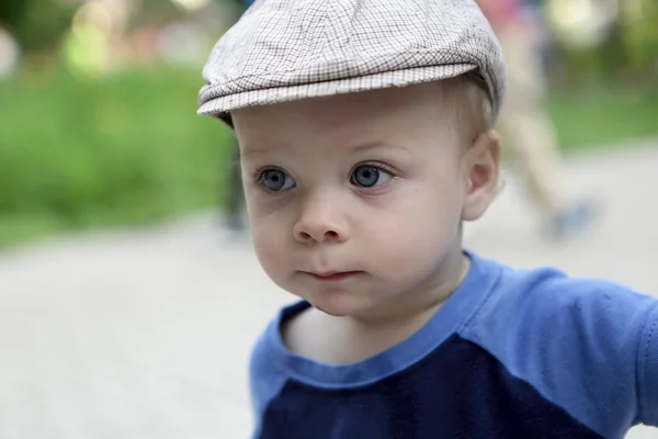 Child in cap — Stock Photo, Image