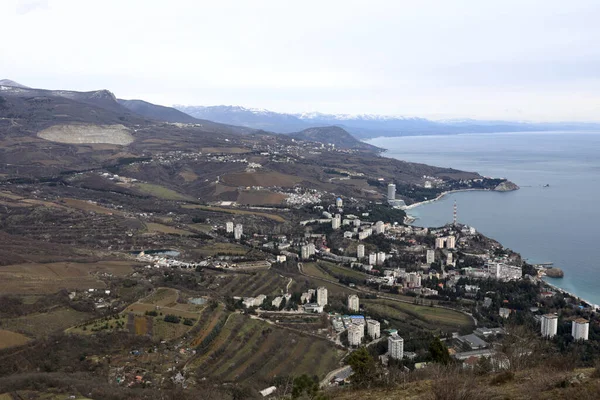 View Partenit Bear Mountain Spring Crimea — Stock Photo, Image