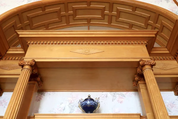 Wooden Shelving Livadia Palace Crimea — Stock Photo, Image