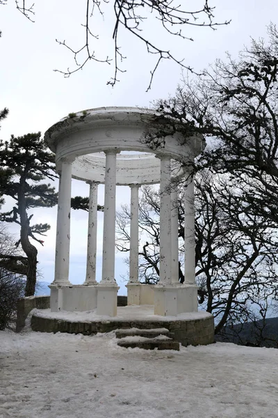 Dettagli Del Gazebo Argento Sulla Montagna Pendikul Crimea — Foto Stock