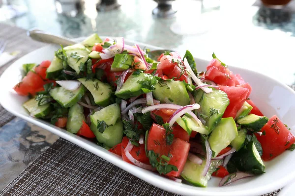 Summer Vegetables Salad Plate Restaurant — Stock Photo, Image