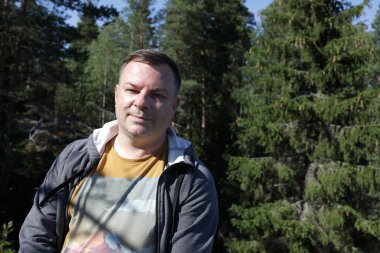 Gora Filina, Karelia 'da ormandaki insan portresi