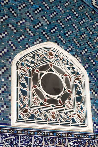 Fönster av arabiska palace — Stockfoto