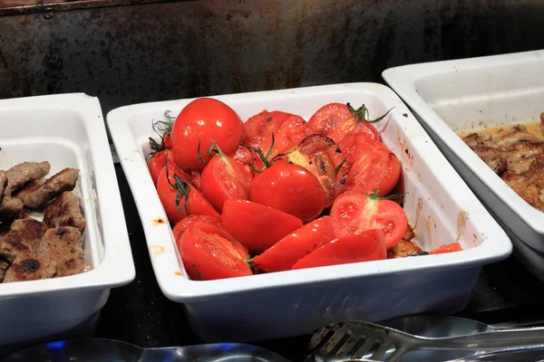 Prato com tomates grelhados — Fotografia de Stock