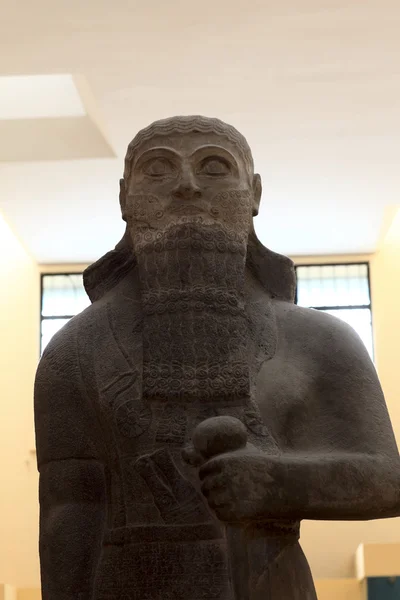 Shalmaneser III heykeli — Stok fotoğraf
