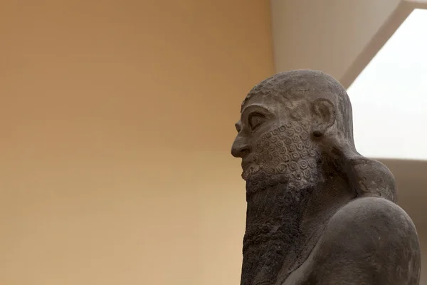 Busto de Shalmaneser III — Fotografia de Stock