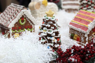 Gingerbread Noel ağacı Köyü