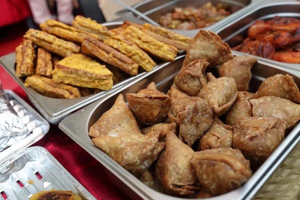 Indiase voorgerecht samosa — Stockfoto