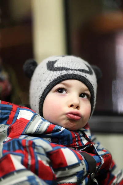 Enfant dans le bus — Photo