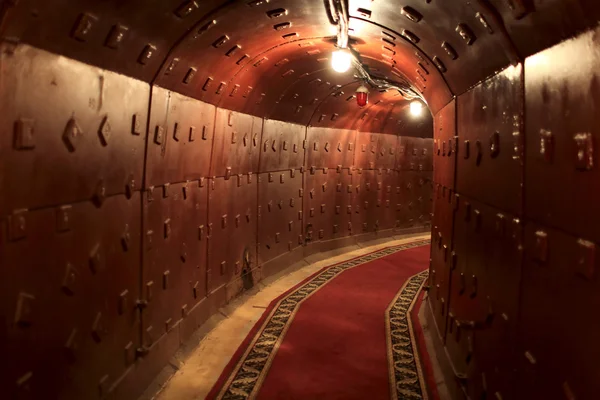 Vista interior do antigo bunker soviético — Fotografia de Stock