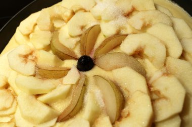 Elmalı pasta pişirme önce