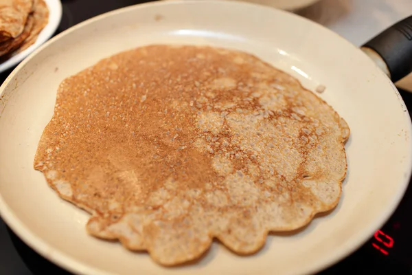 Pan with flaxseed meal pancake — Stock Photo, Image