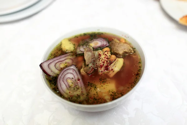 Plato con asiático piti sopa — Foto de Stock