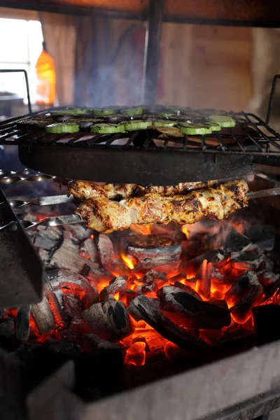 Cooking of meat and vegetables — Stock Photo, Image