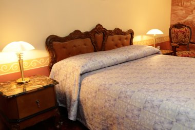 Yatak odasının içi.