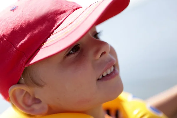 Boy on the lake — Stock Photo, Image