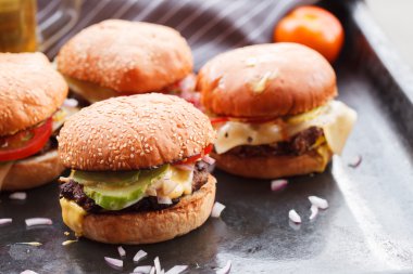 ev yapımı hamburger