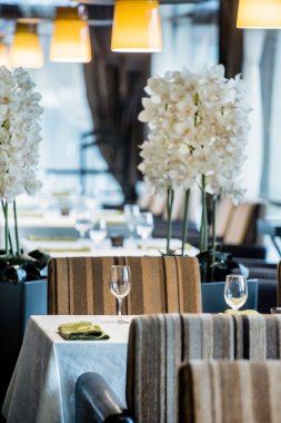 gözlük Restoran masada