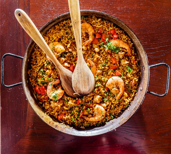 Spanish seafood paella — Stock Photo, Image