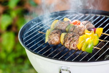 Sebzeli ızgara köfte