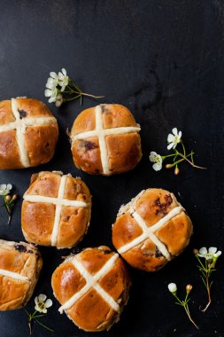 Hot Cross Buns