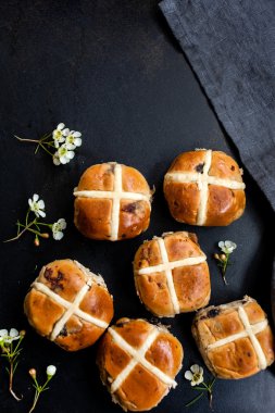 Hot Cross Buns