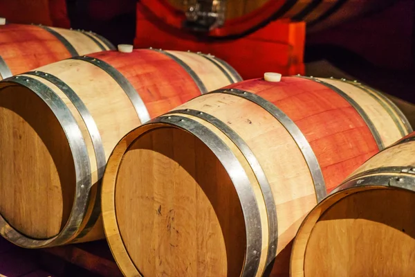 Old wine barrels — Stock Photo, Image