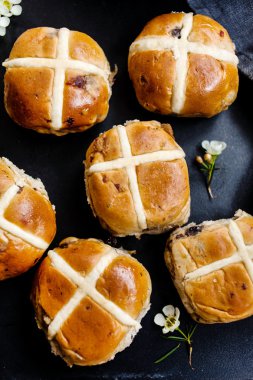 Hot Cross Buns