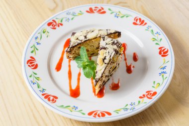 lezzetli meyve pasta