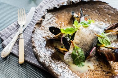 kavrulmuş gurme alabalık