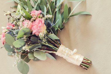 güzel güzel çiçekler