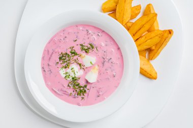 soğuk pancar çorbası