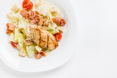 lezzetli Sezar salatası