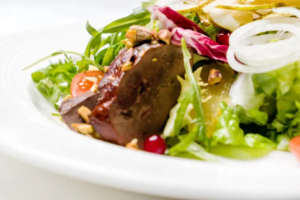 Etli lezzetli salata