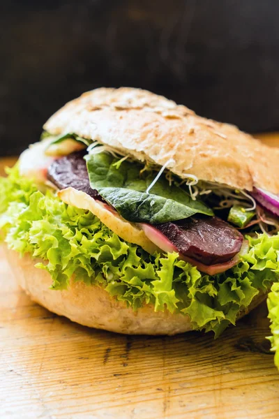 Gustoso hamburger vegano — Foto Stock