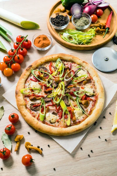 Tasty baked pizza — Stock Photo, Image