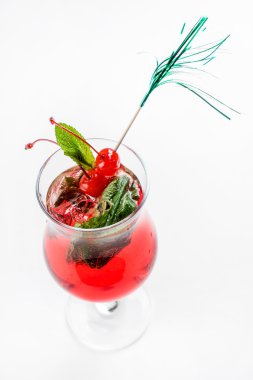 lezzetli soğuk kokteyl 