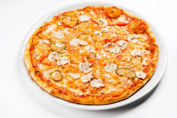 Läckra bakade pizza — Stockfoto