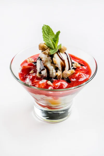 Dolce dessert estivo — Foto Stock