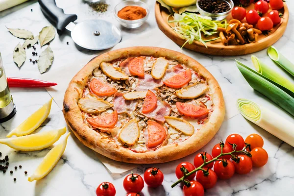 Baked tasty pizza — Stock Photo, Image