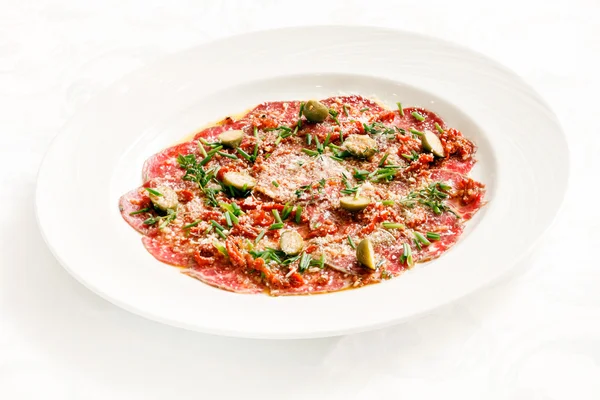 Beef carpaccio on plate — Stock Photo, Image