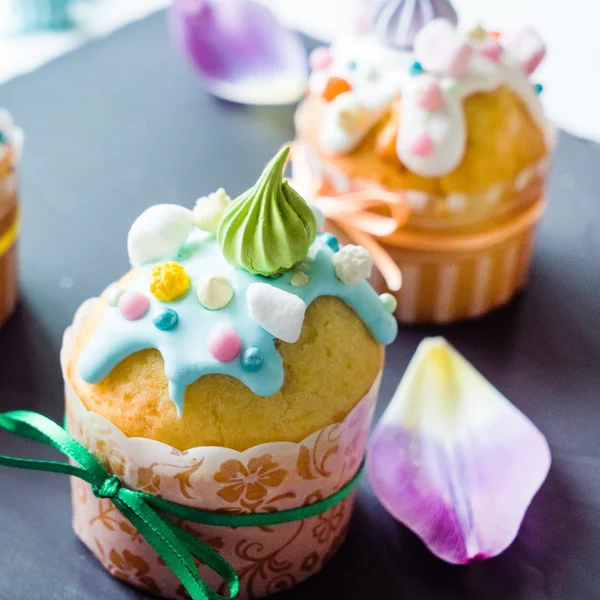 Bakade påsk cupcakes — Stockfoto