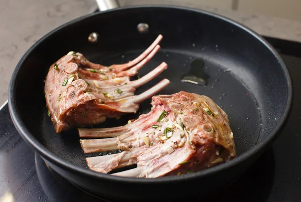 Chuletas de cordero —  Fotos de Stock