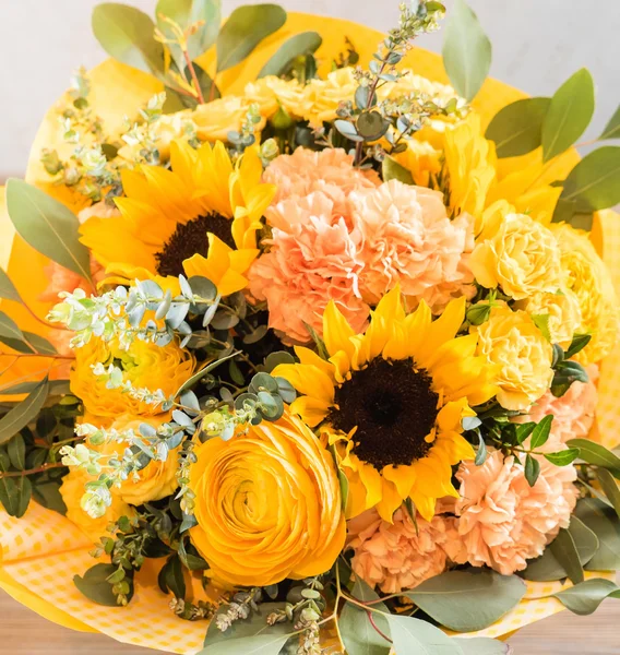 Güzel yaz çiçekleri